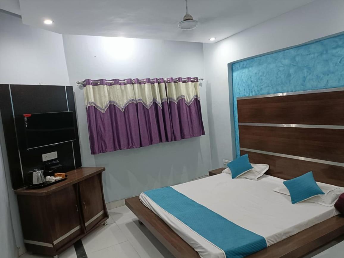 Hotel Krishna Residency Mahoba Εξωτερικό φωτογραφία